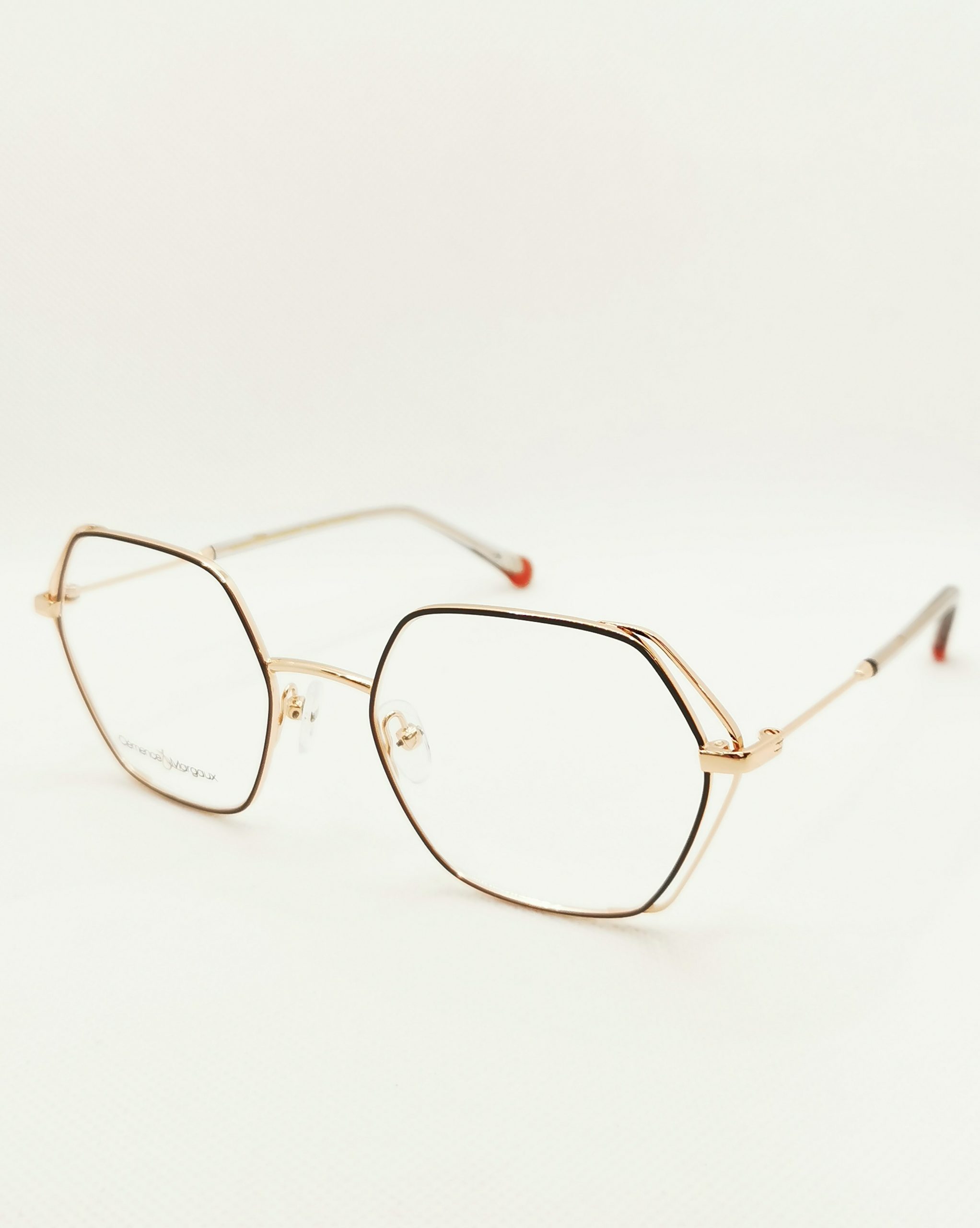 CM349 01GY